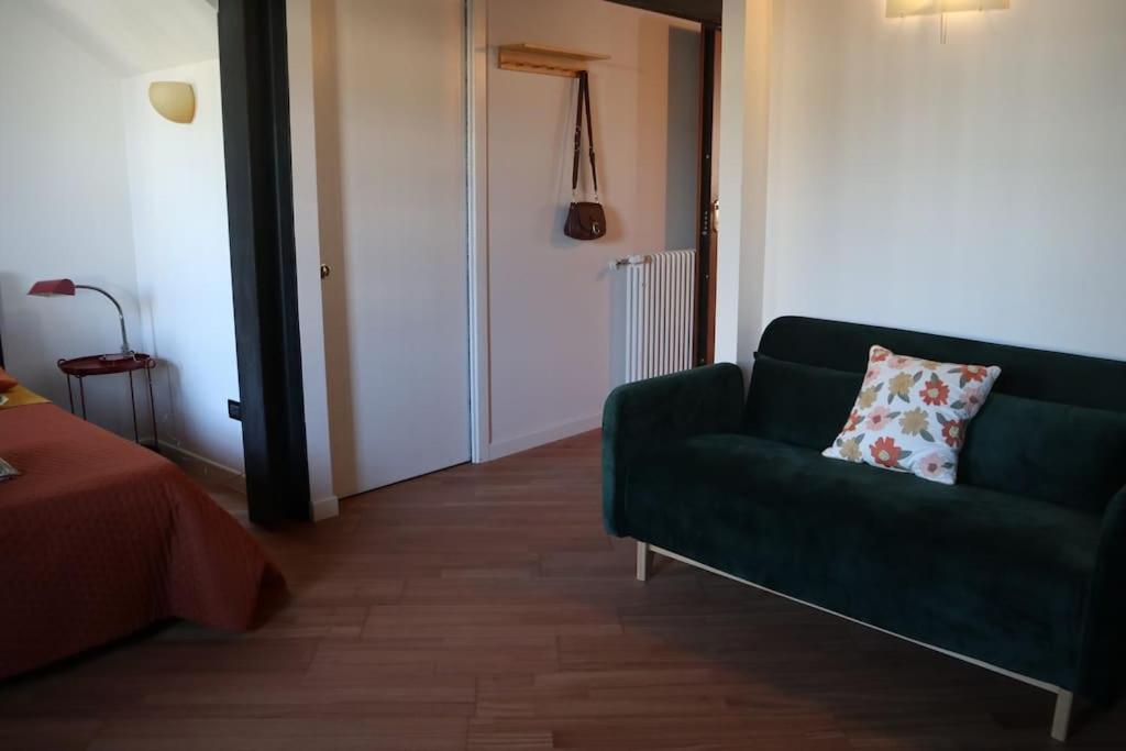 Апартаменты Al Capitello Apt, 5 Minutes From Treviso Airport Экстерьер фото